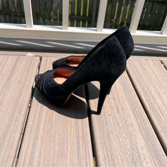 Aldo Elegant Black Suede Peep-Toe Heels - Picture 5 of 9